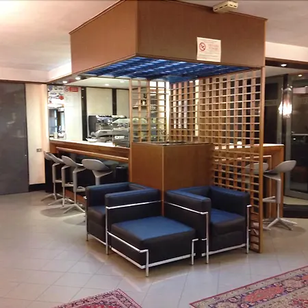 Barsotti 3* Bríndisi